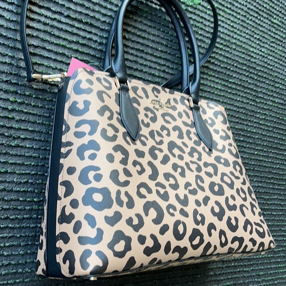 Kate Spade darcy graphic leopard large satchel - Picture 2 of 16